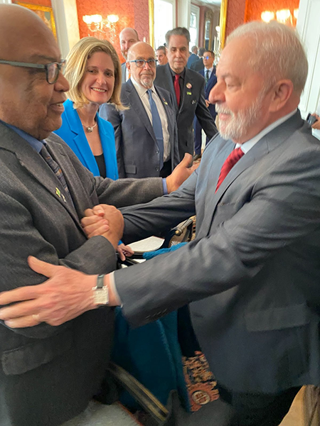 Secretary-Treasurer Fred Redmond greets Luiz Inácio Lula da Silva of Brazil