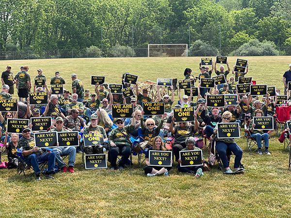 UMWA members and allies rally outside Vanguard