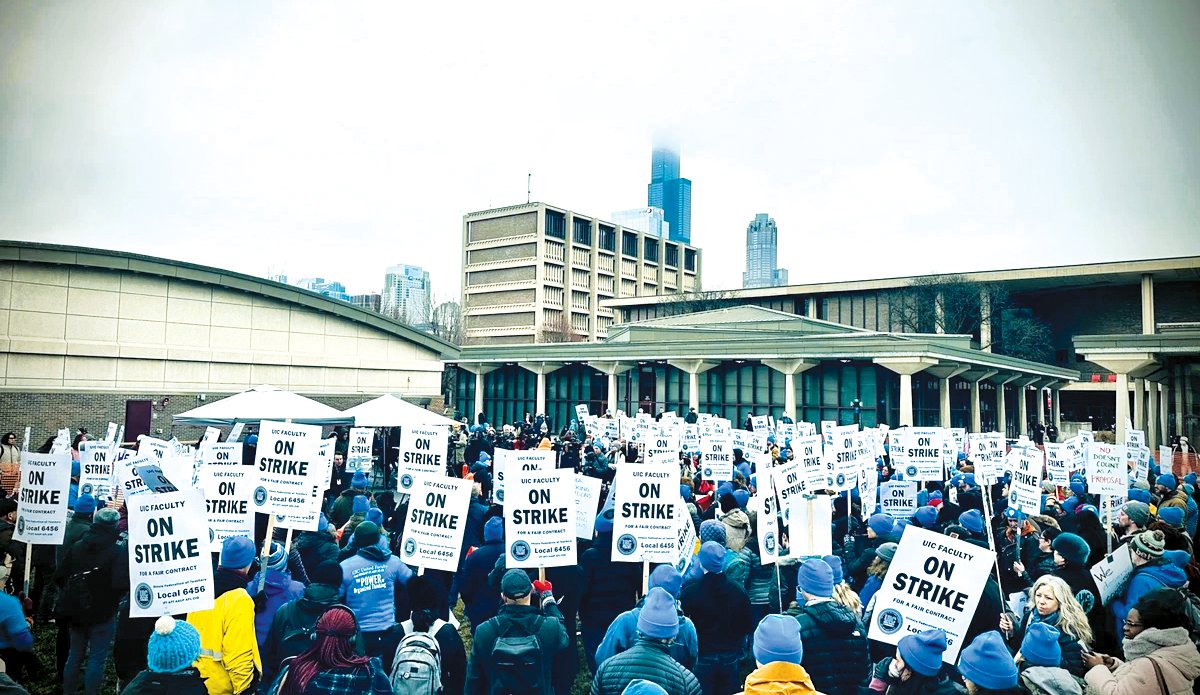 UIC faculty on strike.