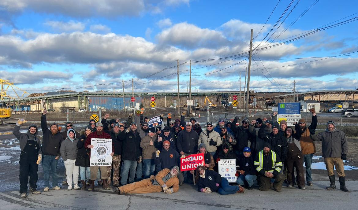 Woodland Pulp union members on strike before it ended on Saturday