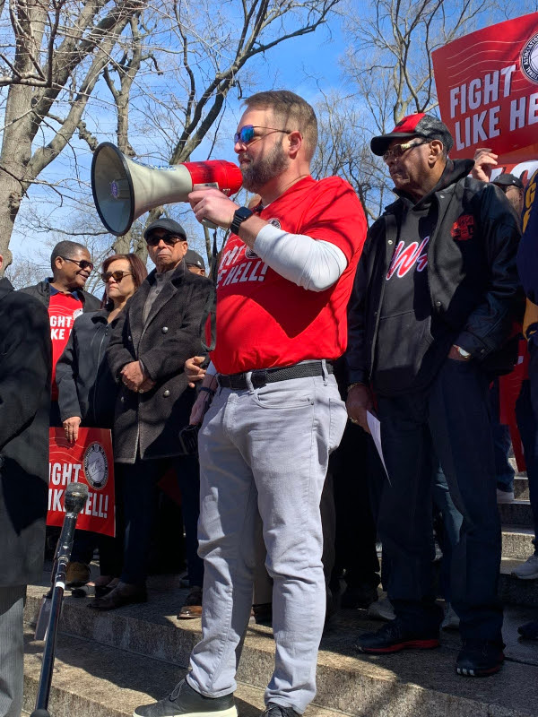 NALC rallies to save the Postal Service