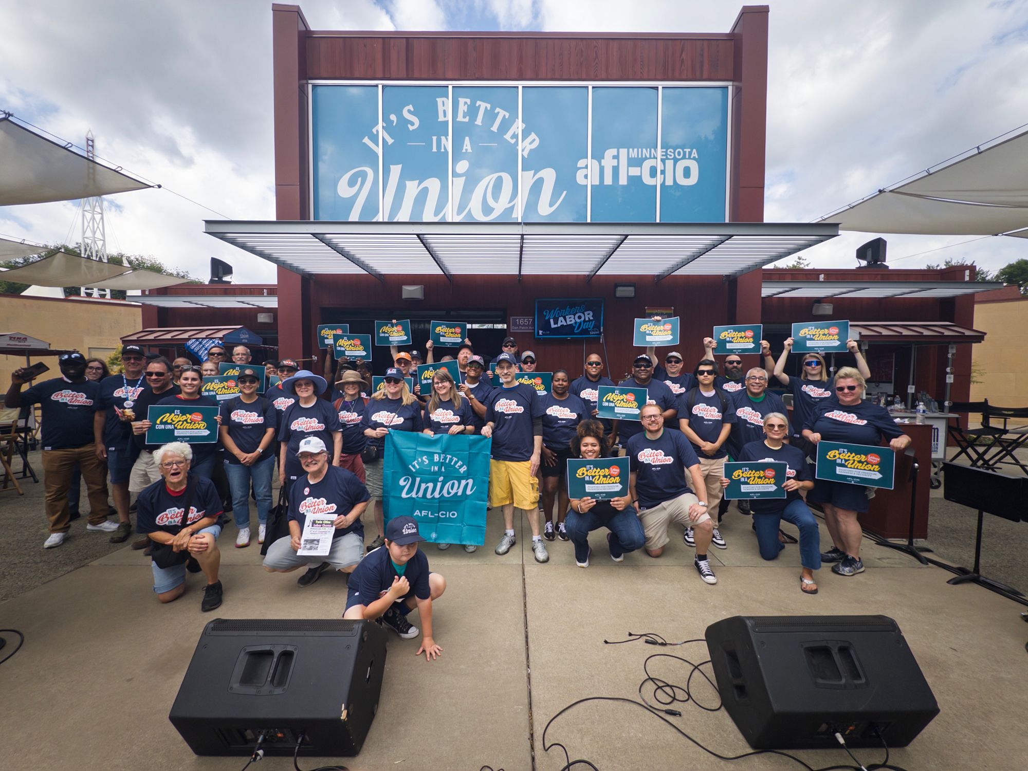 Minnesota union members at the state fair.